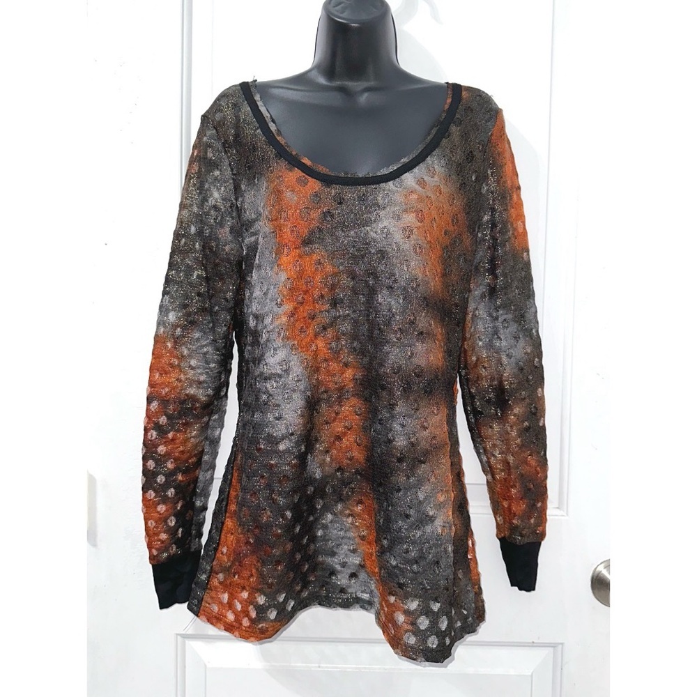BKE brand women's long-sleeve burnout shirt w/ an orange and black ombre design